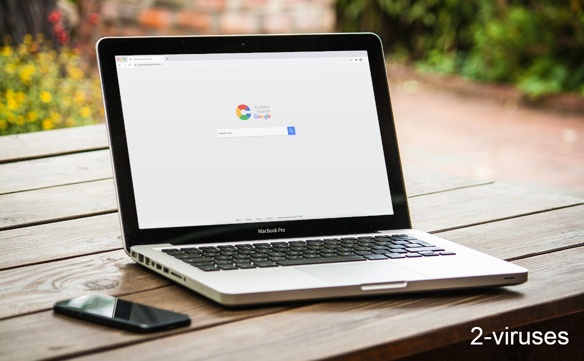 Mychromesearch.com's icon is evocative of Google's.